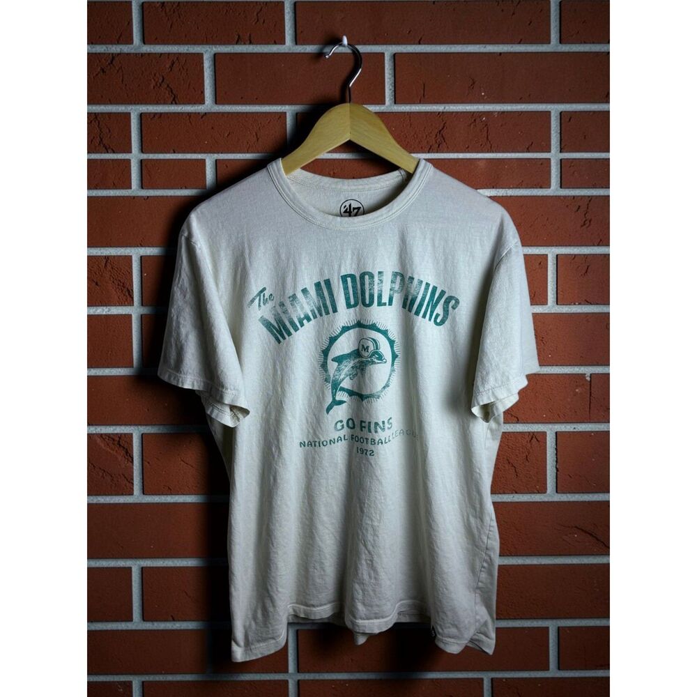 '47 Miami Dolphins Go Fins 1972 Graphic T Shirt Men's Large Cream